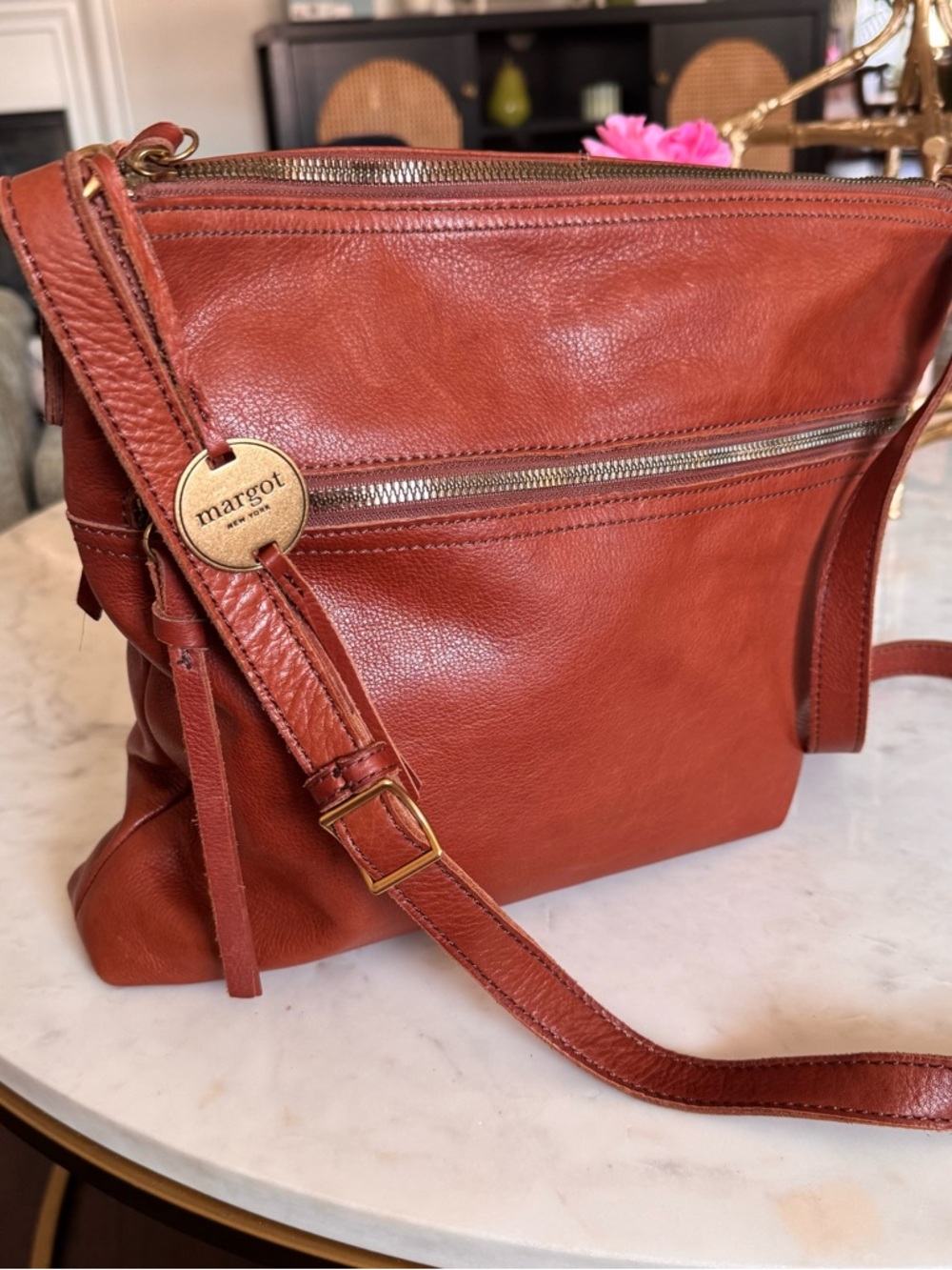 Genuine Leather Crossbody Bag in Rich Chestnut Brown - Picture 2 of 4